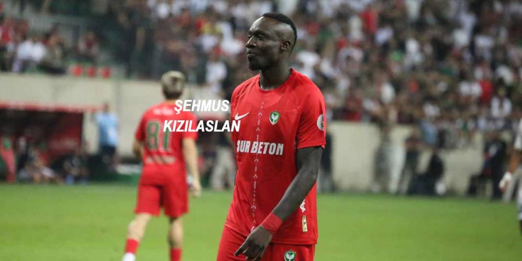 Amedspor’un 5-0’lık Başakşehir maçından kareler 6