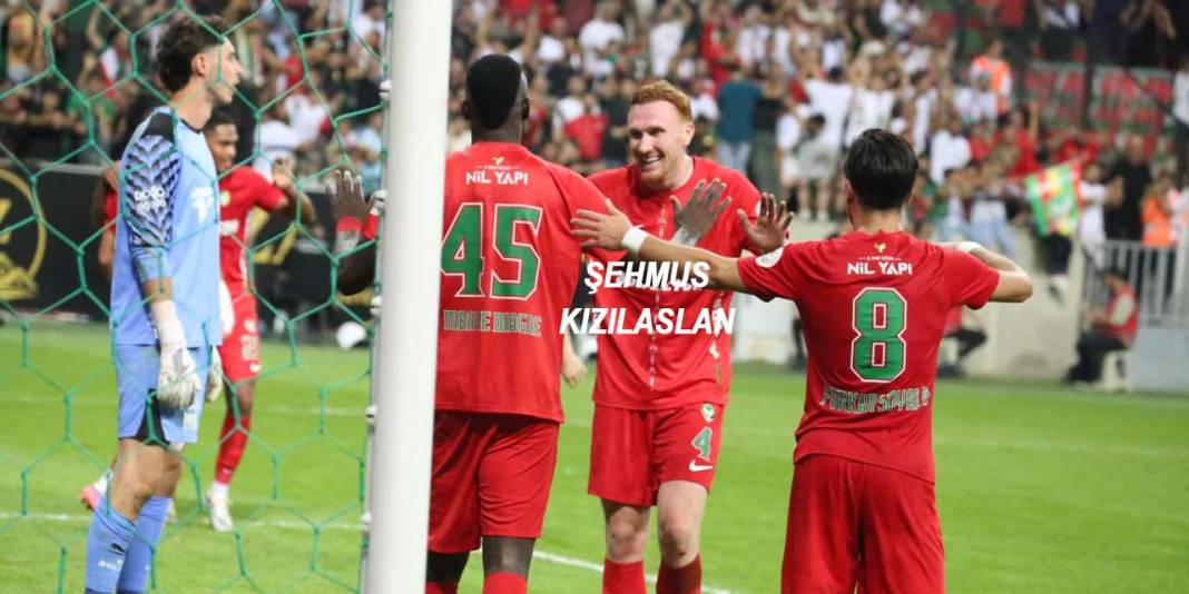 Amedspor’un 5-0’lık Başakşehir maçından kareler 9