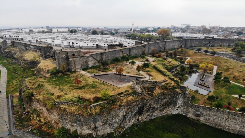 Diyarbakır’ın tarihi mekanlarında renk cümbüşü 2