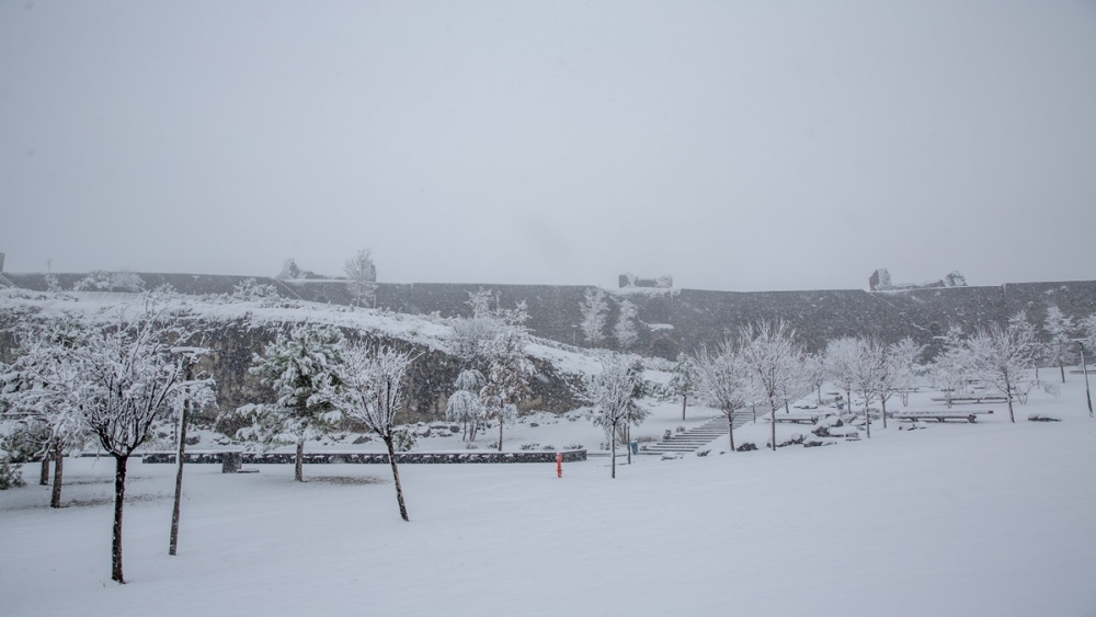 Diyarbakır'ın tarihi mekanlarında kar görüntüleri 2