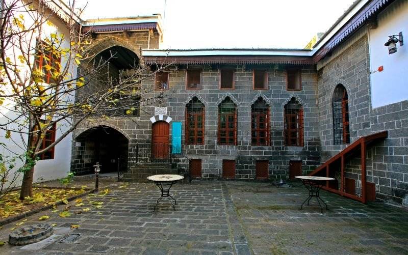 Diyarbakır’daki tarihi mekanlar büyülüyor 4