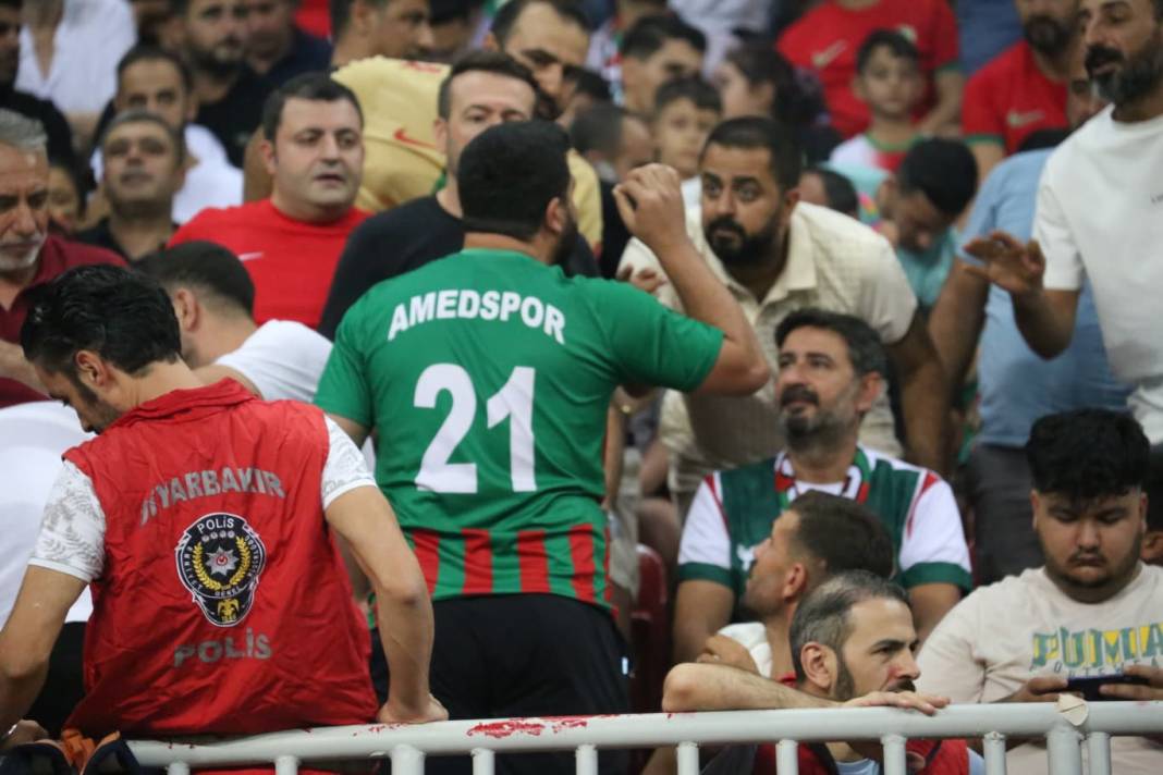 Diyarbakır’da zafer gecesi: Fotoğraflarla Amedspor-Pendikspor maçı 6