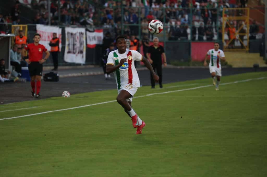 Amedspor’un Kötü Yenilgisinden Kalan Güzel Estantaneler 9