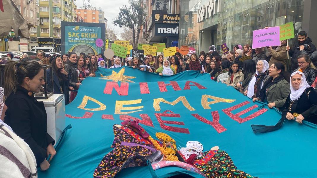 Diyarbakır’da 8 Mart coşkuyla kutlandı 13