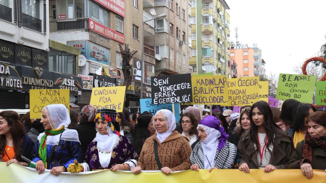 Diyarbakır’da 8 Mart coşkuyla kutlandı 7