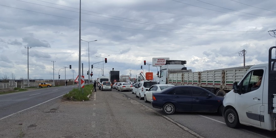 Kent dışından gelenler sağlık kontrolünden geçiriliyor