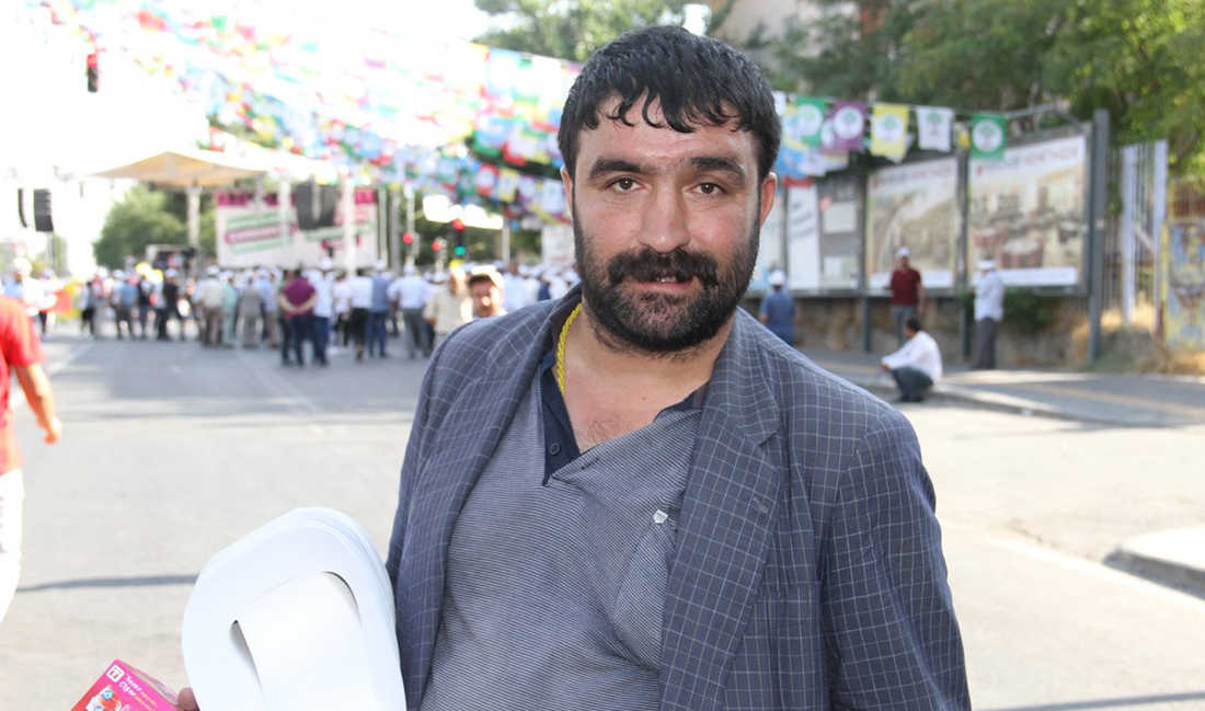 Diyarbakır’ın simgesi sakızcı Memo Kovid-19’u yendi