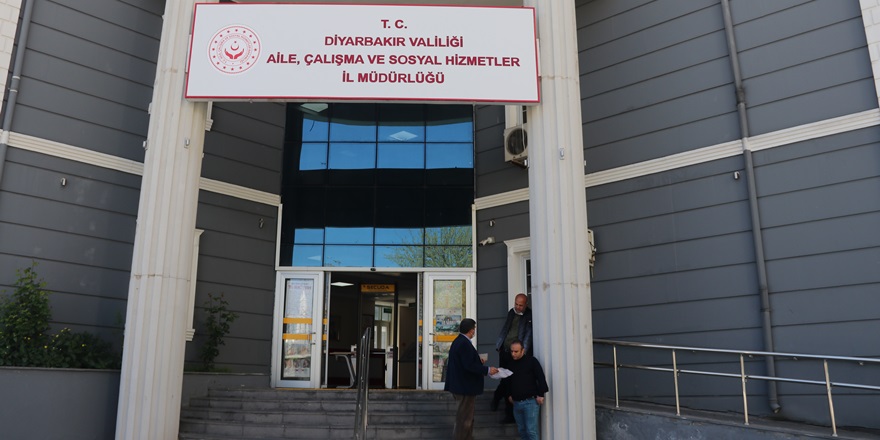 Diyarbakırlılar Kovid-19 kaygısını psikososyal destek hattıyla gideriyor