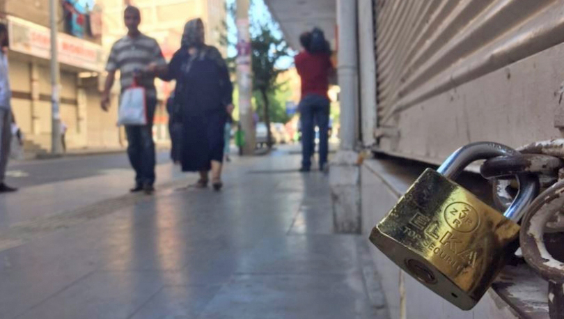Diyarbakır esnafı, elektrik, su ve kira parasını düşünüyor