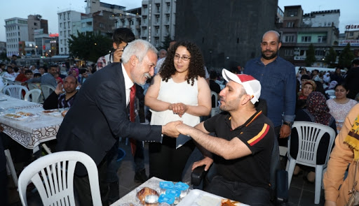 Yerine kayyum atanan Mızraklı’dan Ramazan mesajı