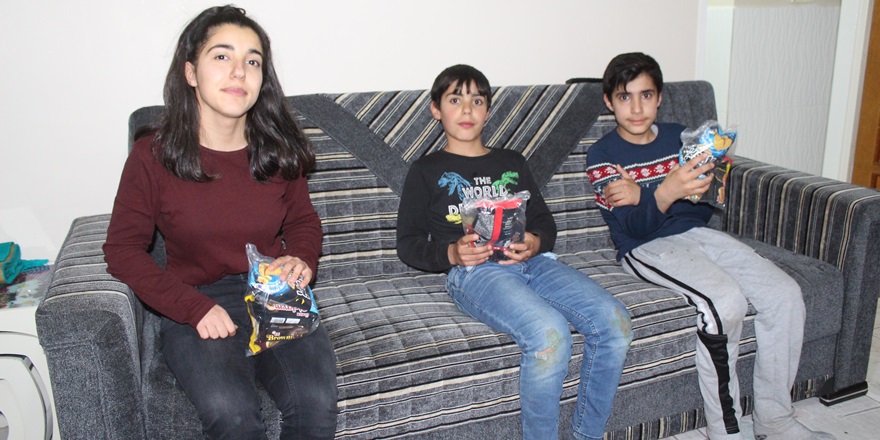 Hayırsever iş adamından çocuklara jest