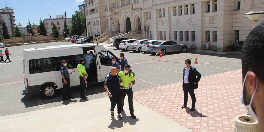 Mardin’de Zabıtaya direnen 6 kişiye gözaltı