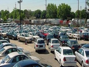 Diyarbakır’da tasfiyelik araç ve eşya satışı