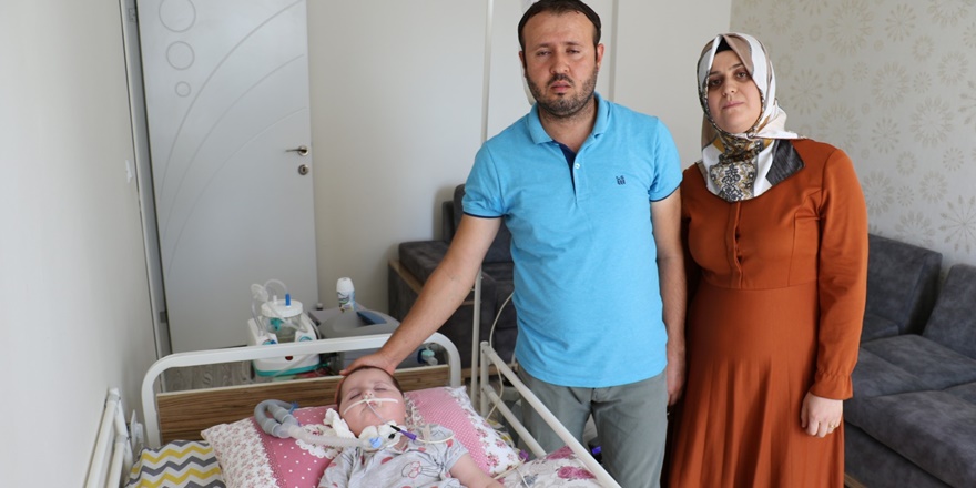 Diyarbakırlı anne çaresiz kızına nefes arıyor