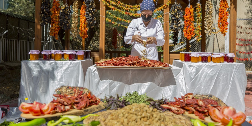 Salgın, Diyarbakır’da geleneksel ürünlere talebi artırdı