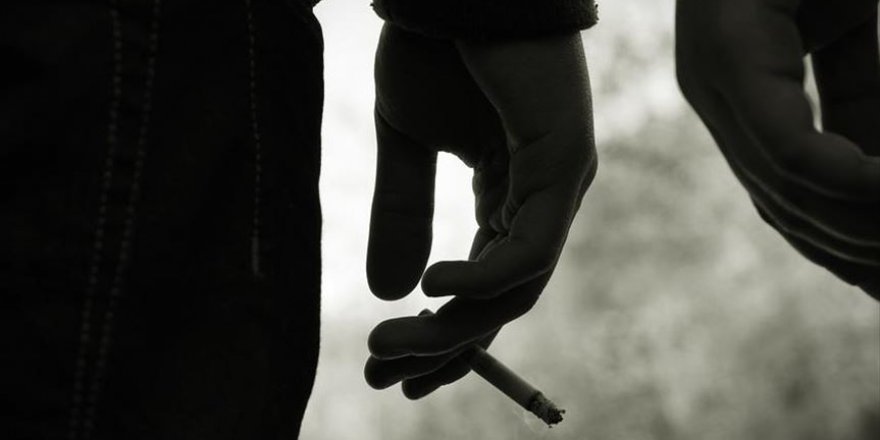 Cadde, sokak ve parklarda sigara içmek yasaklandı