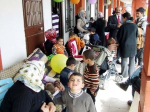 Devletten yoksul vatandaşa maaş geliyor!