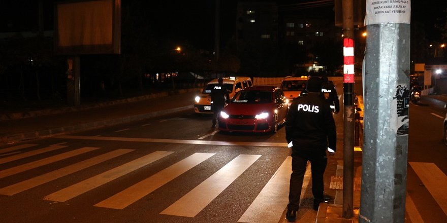 On dört saatlik yasak sona erdi