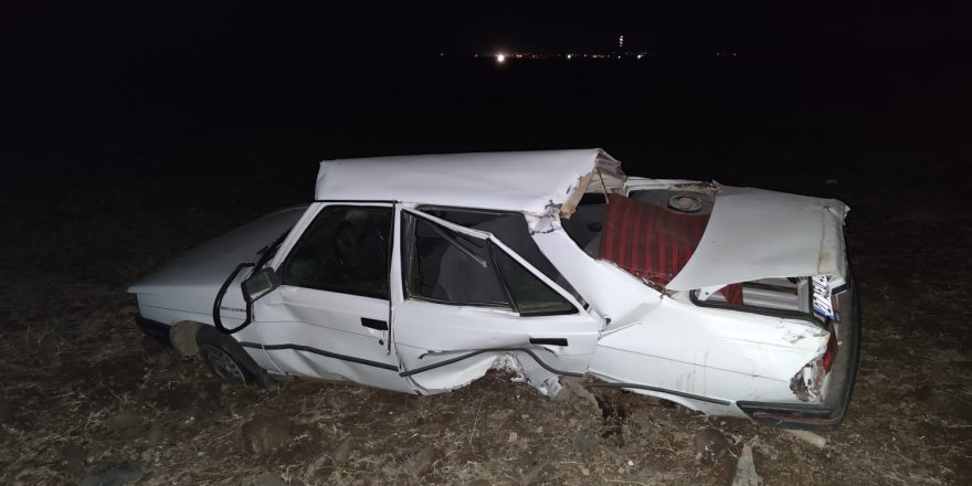Diyarbakır'da otomobil takla attı: 3 yaralı