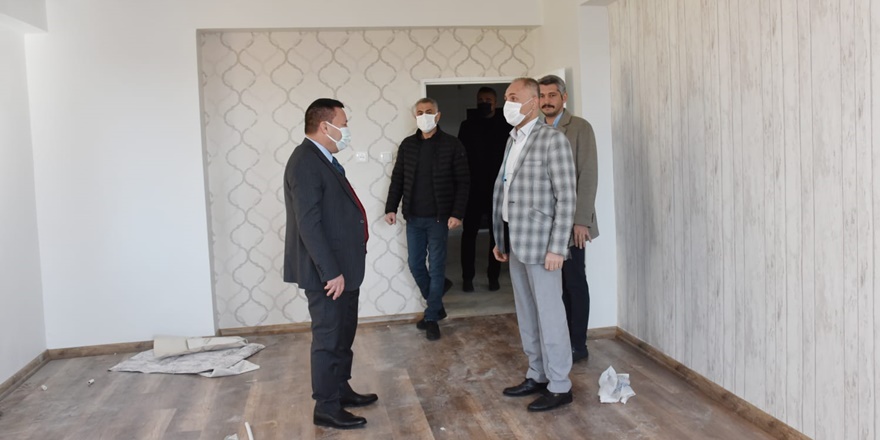 Yangında küle dönen ev yeniden inşa edildi