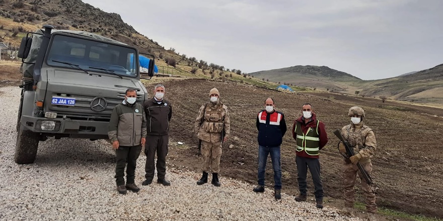 Dersim'de ava giden 2 şahsa sokağa çıkma cezası