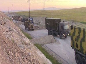 Türkiye PYD ile yakın temas içinde mi?