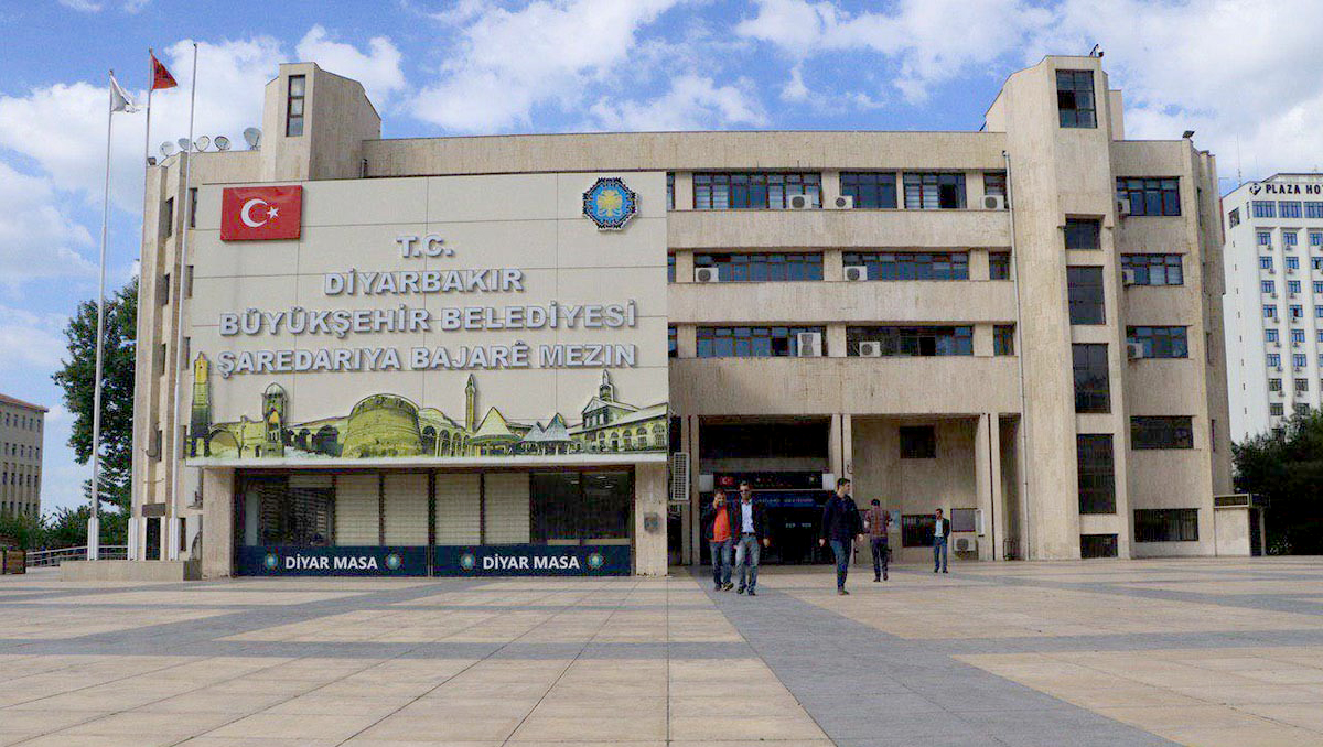 Diyarbakır Büyükşehir Belediyesi 75 İtfaiye eri alacak