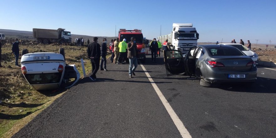 Diyarbakır'da kaza: 1’i ağır 5 yaralı