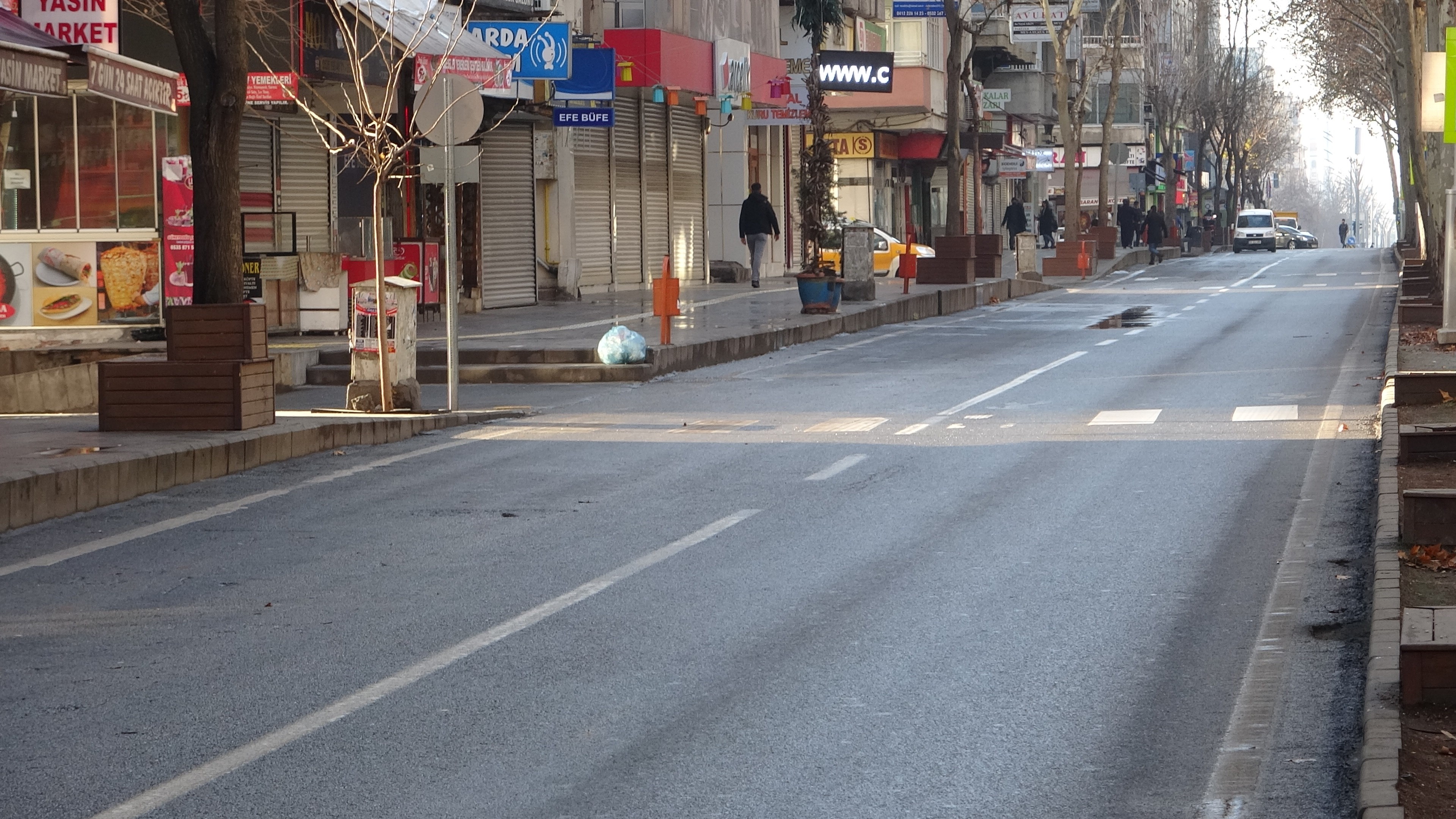 VİDEO - Diyarbakır’da kısıtlama sessizliği