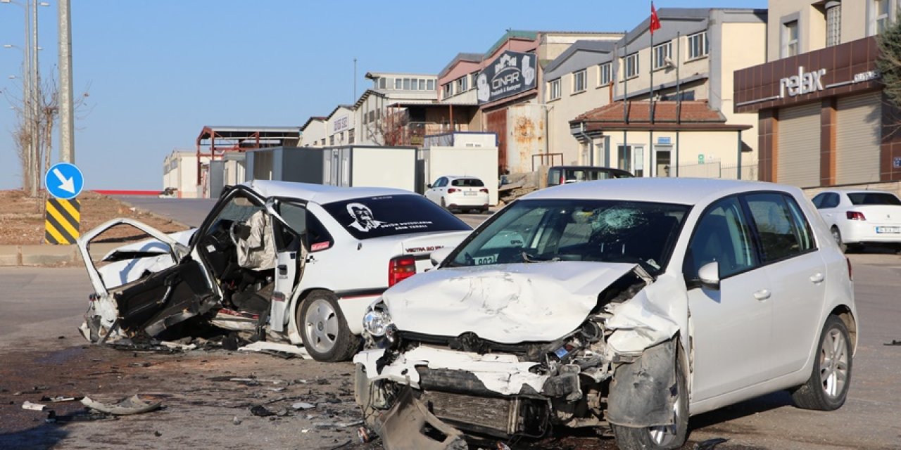 Gaziantep'te kaza: 1 ölü 4 yaralı