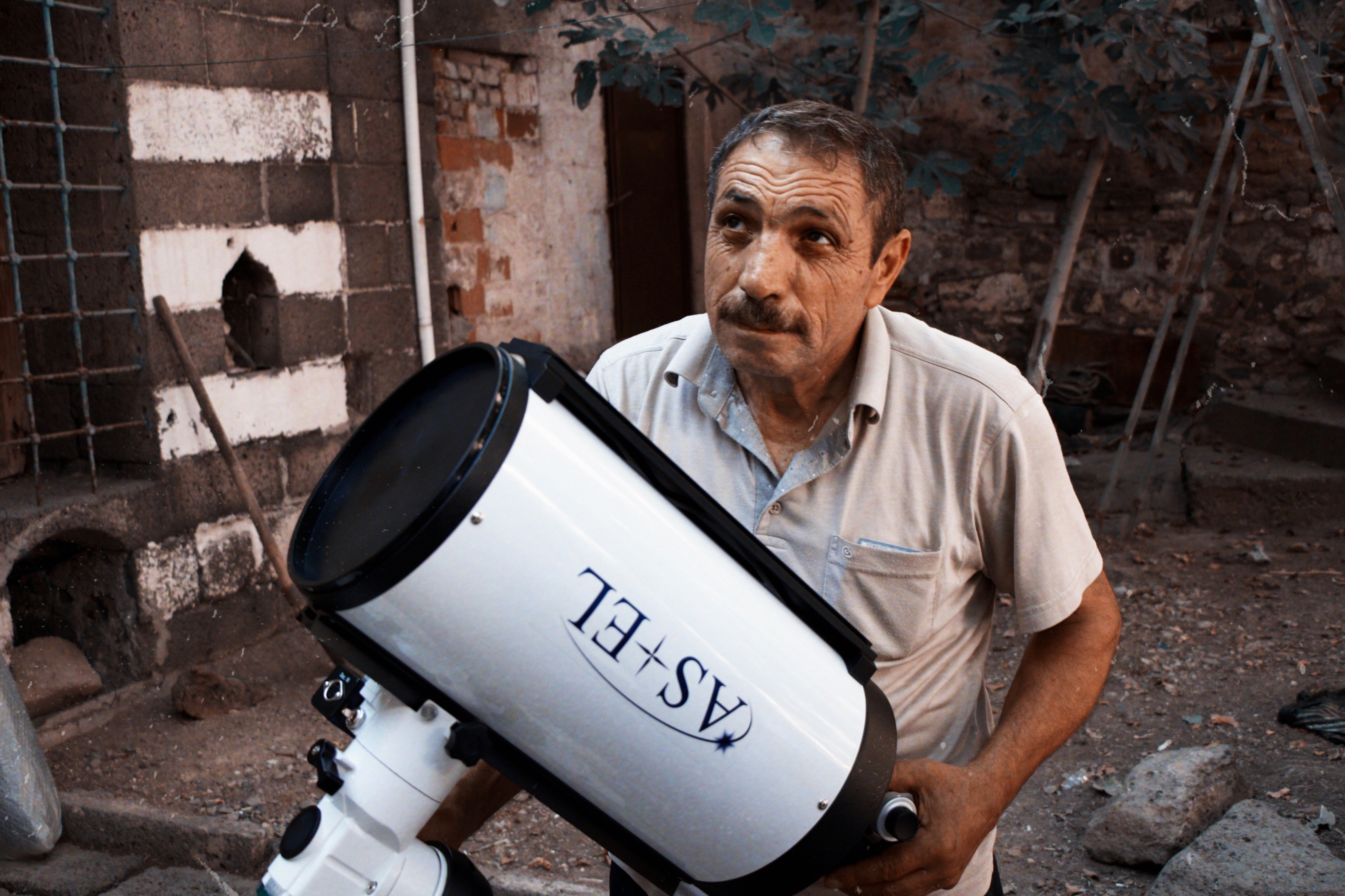 Diyarbakır’ın tek astronomu hayatını kaybetti
