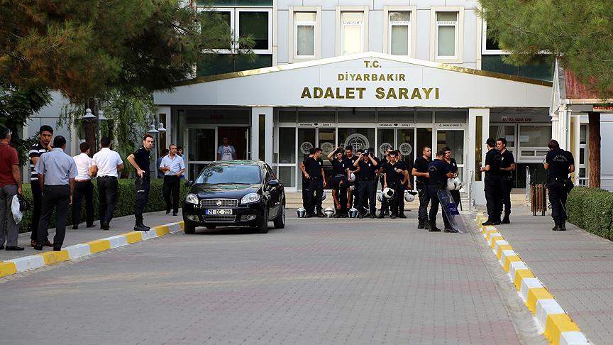 Diyarbakır’da operasyon: 7 kişi tutuklandı