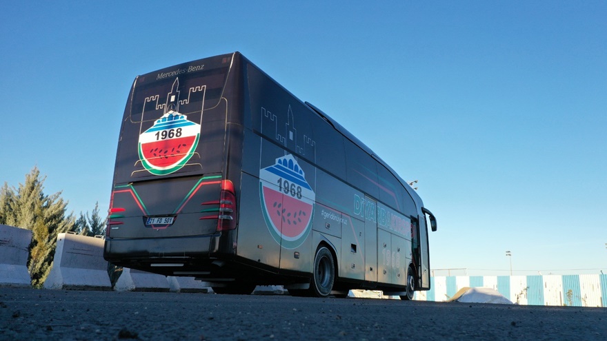 Diyarbakırspor’a yeni otobüs