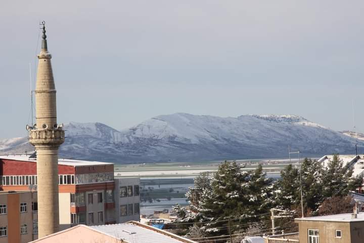 Diyarbakır'a yılın son karı yağdı