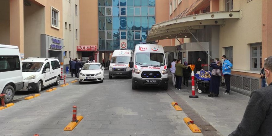 Sağlık çalışanlarına saldırı: Hemşirenin parmakları kırıldı