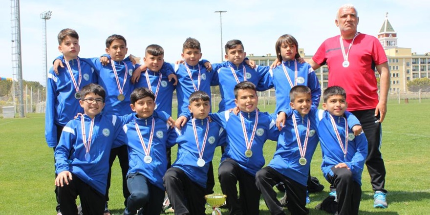 Diyarbakırlı minikler şampiyon oldu