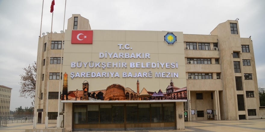 Diyarbakır’da sosyal kart sahibi olanlara nakit desteği