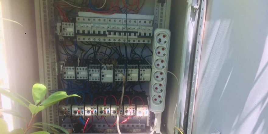 Ergani'de Botanik parkın elektrik kabloları çalındı