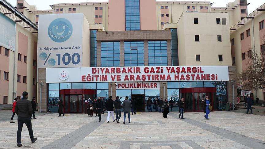 Diyarbakır Eğitim Araştırma Hastanesinde istifa depremi