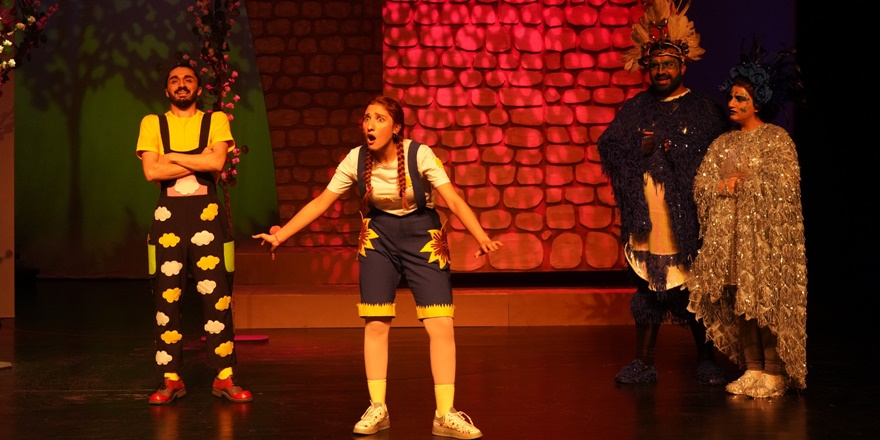 Diyarbakır Şehir Tiyatroları’nda ilk oyun sahneleniyor