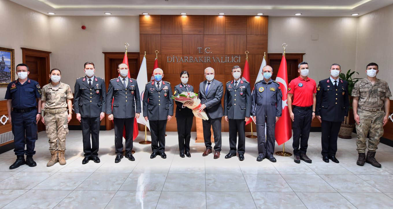 Diyarbakır Valisi, Jandarma teşkilatının 182. Yılını kutladı