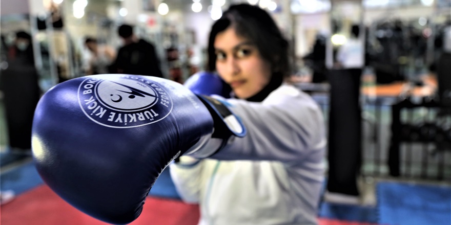 Şanlıurfalı kadın kick boksçunun hedefi dünya şampiyonluğu