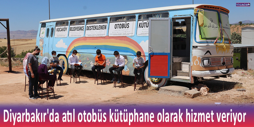 Diyarbakır'da atıl otobüs kütüphane olarak hizmet veriyor