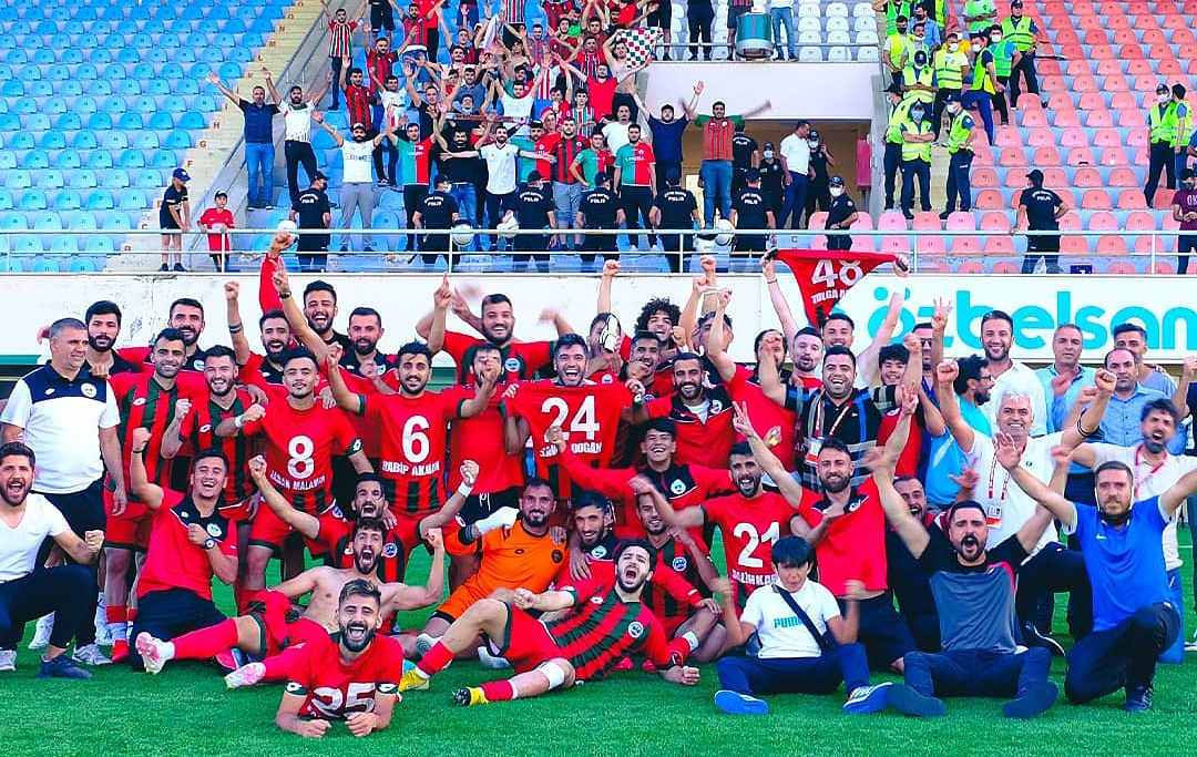 Efsane Diyarbakırspor final maçına çıkıyor