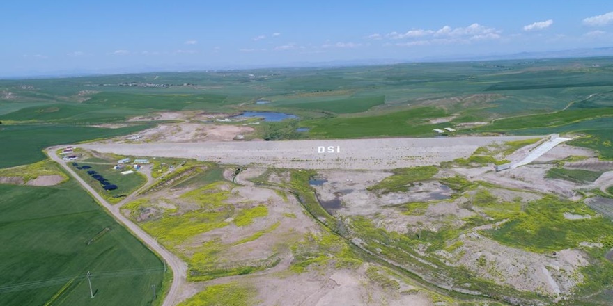 Diyarbakır Kuruçay Barajı'nda su tutulmaya başlandı
