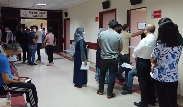 Diyarbakır’da aşıda randevu sistemi kaldırıldı