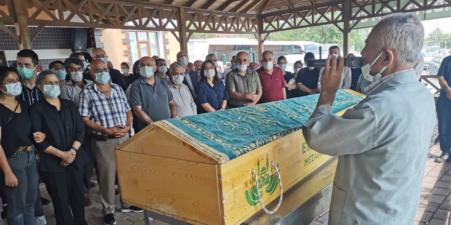 Gültan Kışanak’ın babası Özer defnedildi