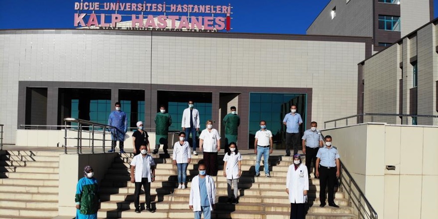 "Sağlık çalışanları bitmiş durumda"