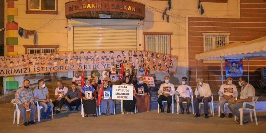 Diyarbakır’daki 'evlat nöbeti' 24 saat tutulacak