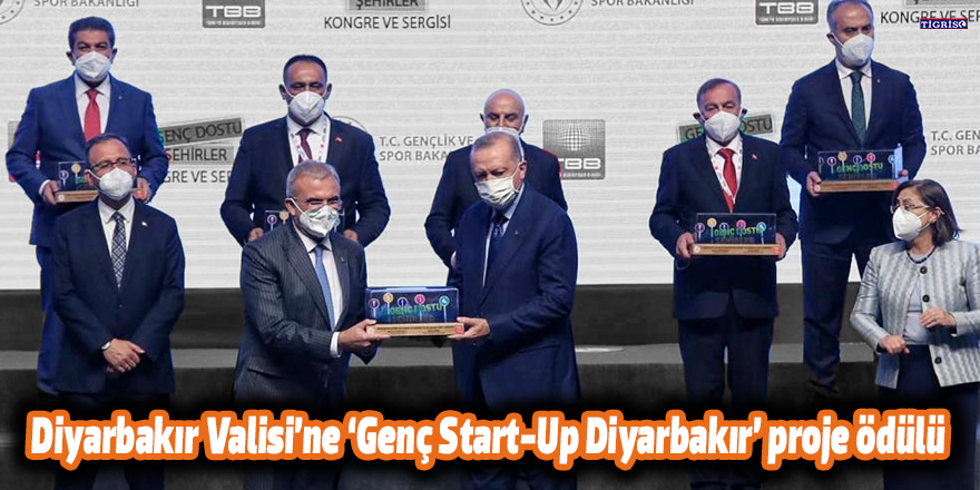 Diyarbakır Valisi’ne ‘Genç Start-Up Diyarbakır’ proje ödülü